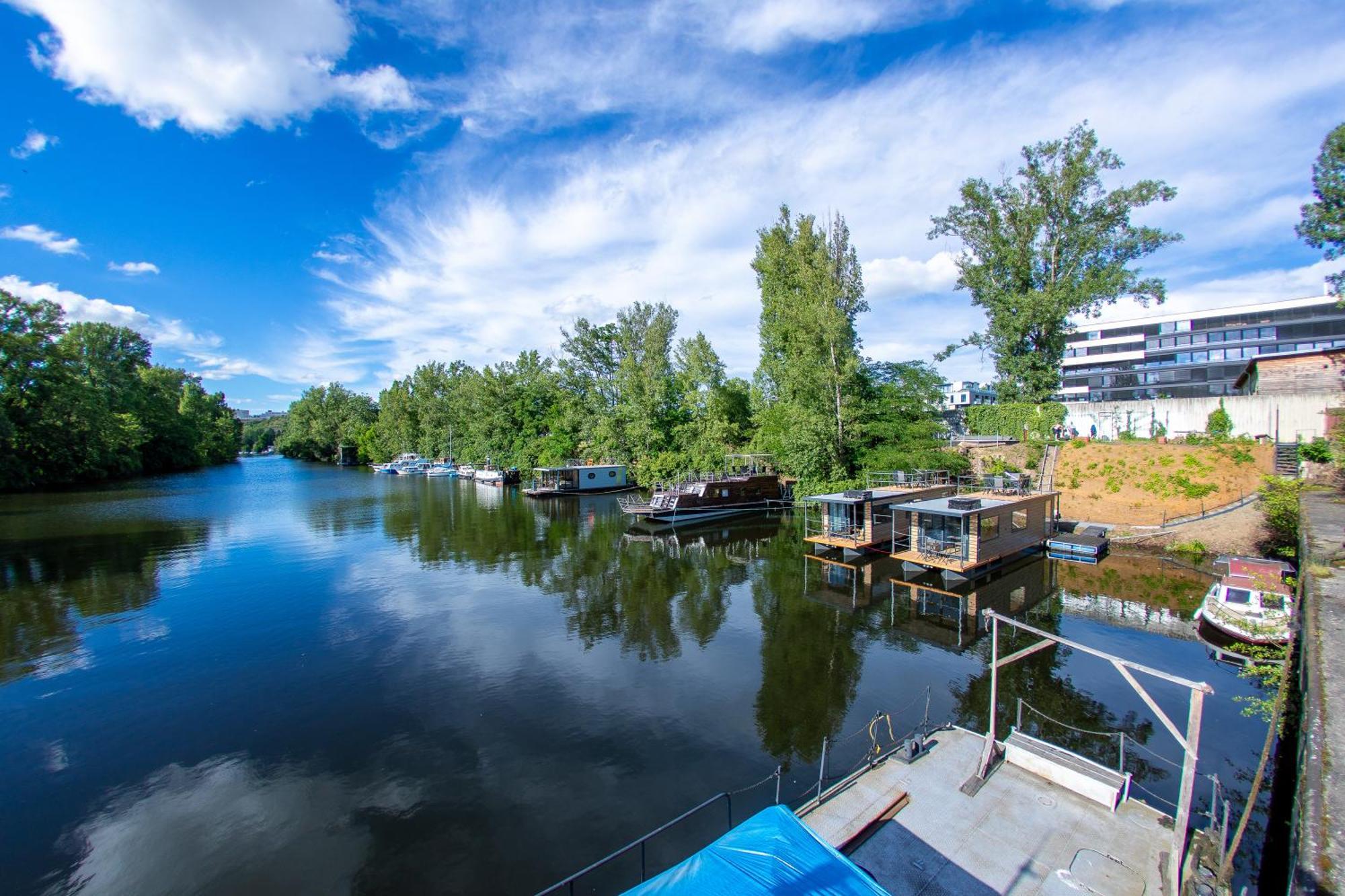 ホテル Prague Bay Houseboats エクステリア 写真